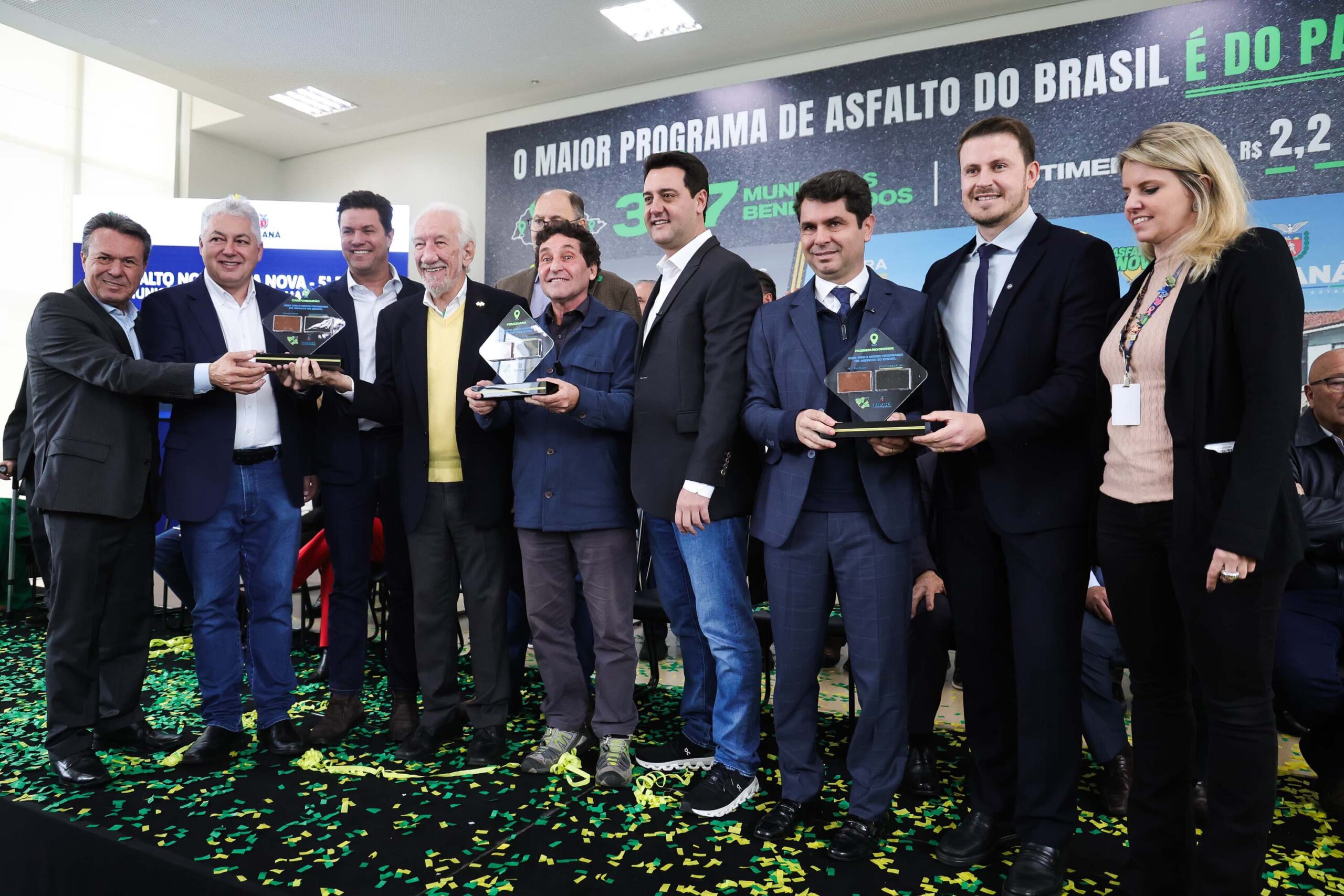 Paraná amplia programa Asfalto Novo, Vida Nova e investe R$ 580 milhões na pavimentação urbana 7 whatsapp image 2025 06 02 at 11.57.19 scaled