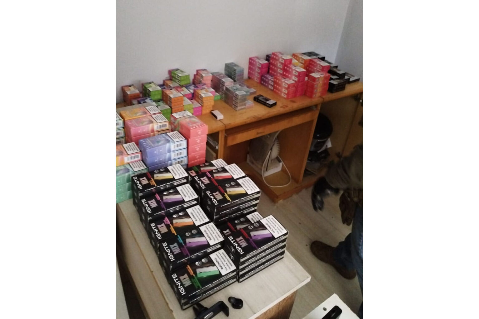 Trio é preso por falsificar canetas emagrecedoras e outros medicamentos