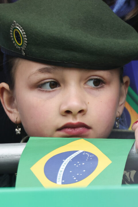 203 anos da Independência: 6,5 mil pessoas desfilam no 7 de Setembro em Curitiba 3 whatsapp image 2025 09 07 at 11.20.15 - Saiba Já News
